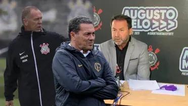 Augusto Melo e técnico