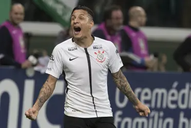 Guilherme Arana foi bi-campeão brasileiro pelo Corinthians e certamente estaria na lista dos convocados