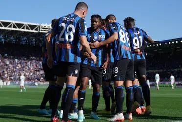 Jogadores da Atalanta comemoram