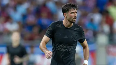 O incrivel feito de Hector Hernandez após voltar a jogar (Foto: Corinthians)