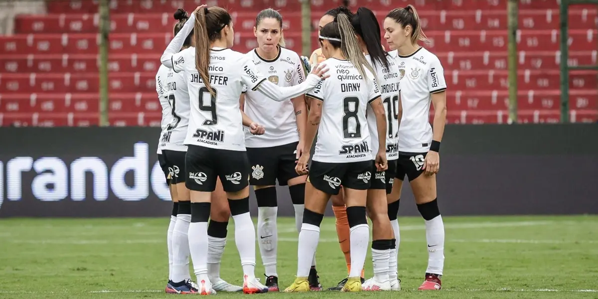 Ontem Corinthians enfrentou Ariquemes pelo Campeonato Brasileiro Feminino e só precisou de dois jogos para alcançar a marca de duas casas numéricas.