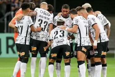 Ao fim do ano 18 jogadores não terão mais oportunidades no clube 