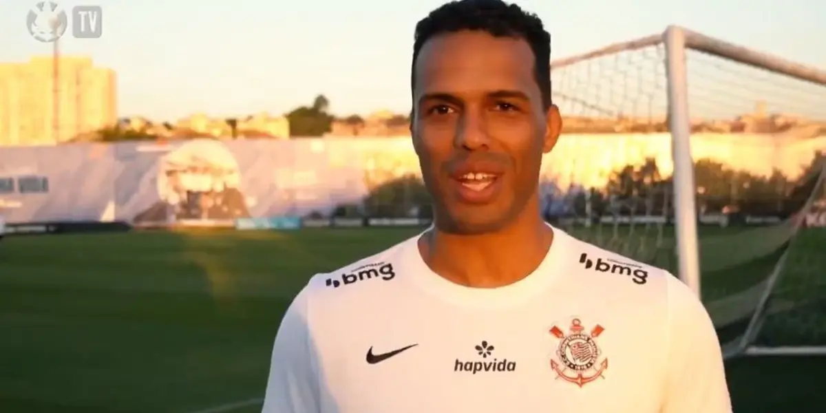 Apesar de Danilo ter ido bem na sua estreia no comando do Timão, há uma regra que pode fazer Fernando Lázaro voltar ao comando do Corinthians contra o Del Valle