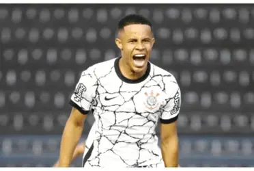 Brilhou no Corinthians no passado, hoje em dia foi superado por Pedrinho