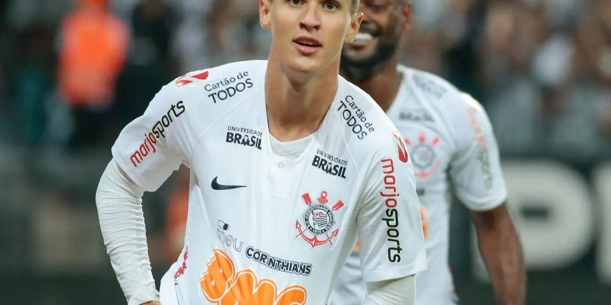 Corinthians se desfez de três jogadores de forma parecida