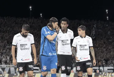 Donelli atualmente é o 3° goleiro do clube