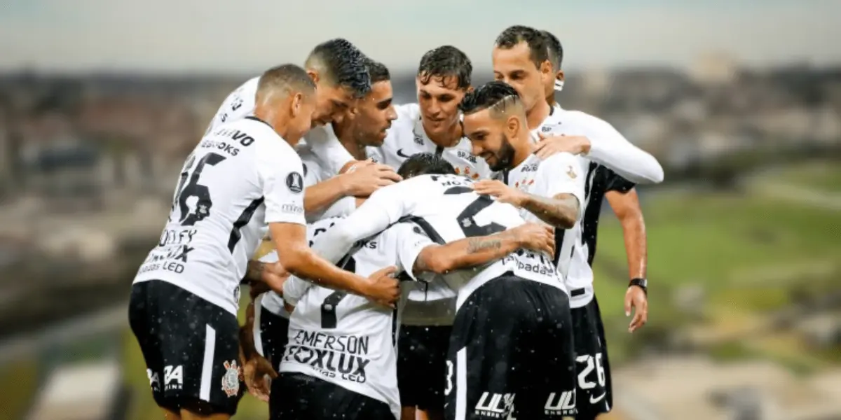 Ex-corinthians joga em clube que tenta não cair no Brasileirão