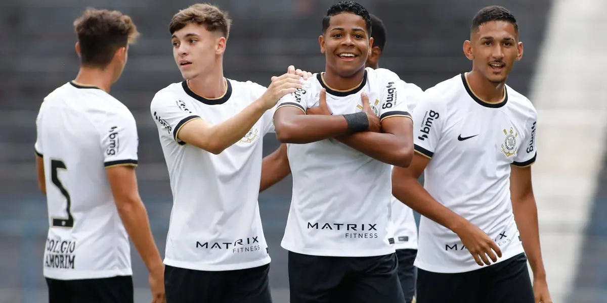 Jogadores do Corinthians durante Copinha de 2024