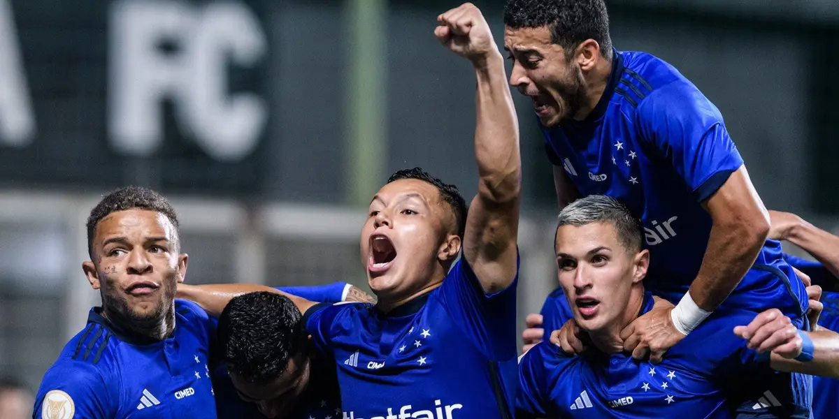 Jogadores do Cruzeiro durante partida