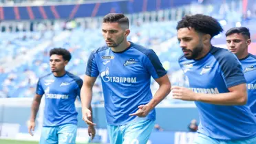 Jogadores do Zenit se aquecem