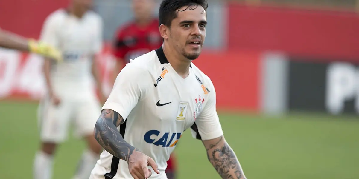 Lateral-direito tem sido um dos melhores jogadores da temporada do Corinthians