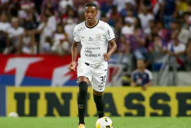 O jogador não era zagueiro, mas se tornou e um dos bons, não é atoa que foi um dos principais jogadores do Corinthians na FAM Cup em março