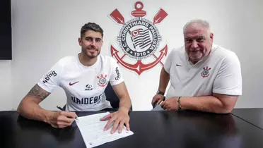 Pedro Raul assina contrato