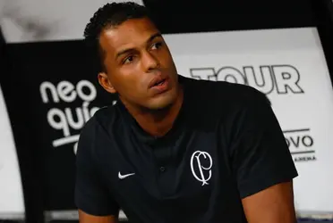 Quando Corinthians mais precisa da vitória, a partida pode custar a Libertadores, Fernando Lázaro pode acabar voltando ao comando por motivo inusitado 