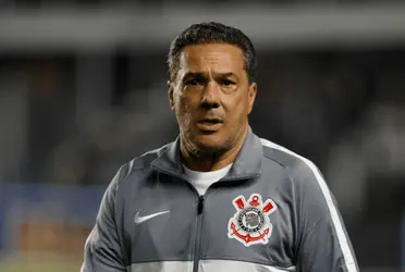 Vanderlei Luxemburgo deve poupar seus principais jogadores para o duelo contra o Estudiante