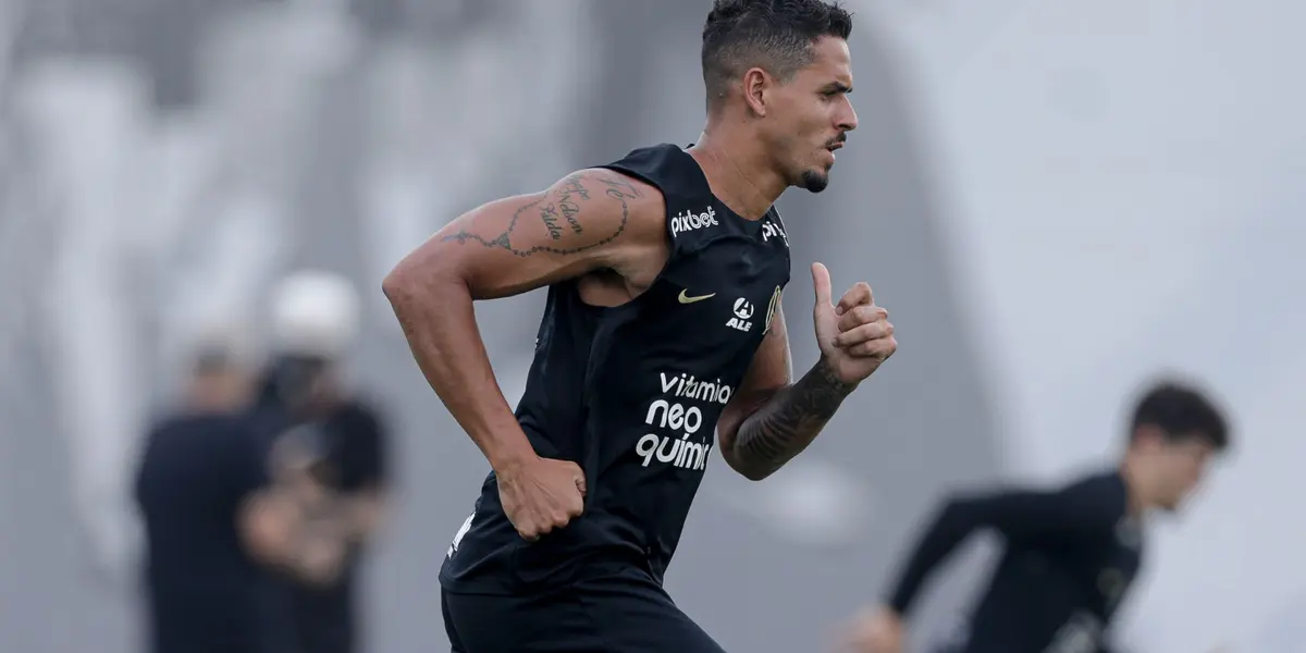 Veríssimo durante treino